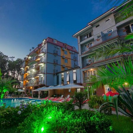 Iveria Elli Hotel เชคเวทิลี ภายนอก รูปภาพ