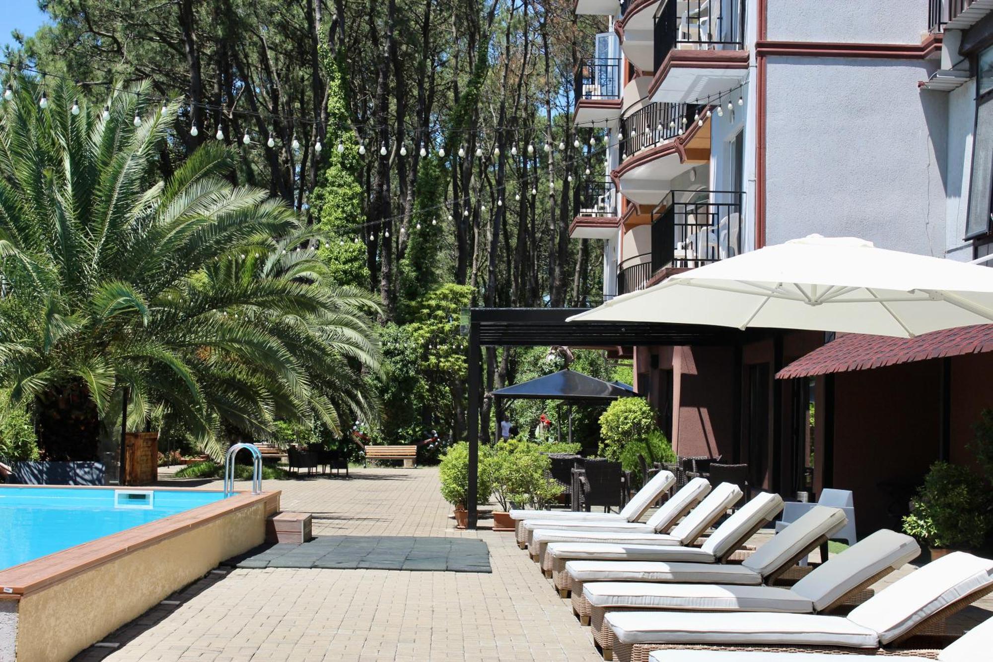 Iveria Elli Hotel เชคเวทิลี ภายนอก รูปภาพ